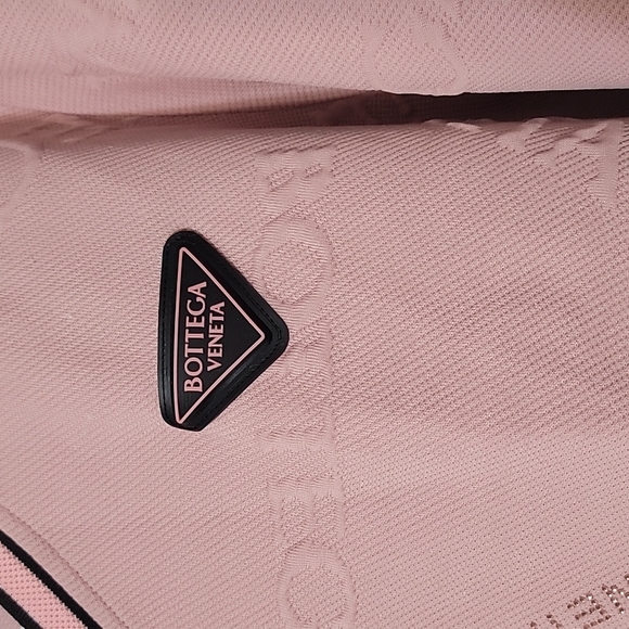 New sweatshirt size XL - Picture 3 of 3